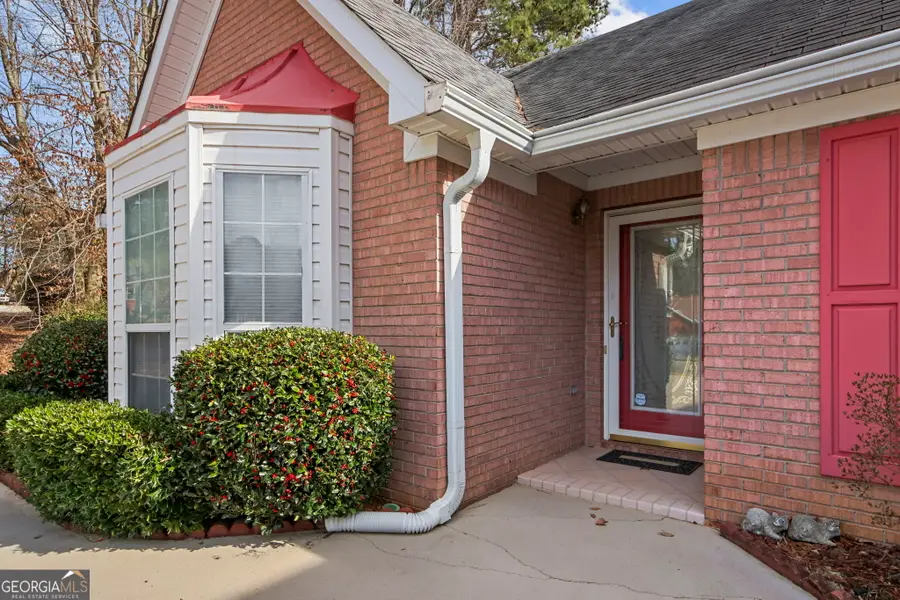 6236 Rock Port Drive, Flowery Branch, GA 30542 - Image #3