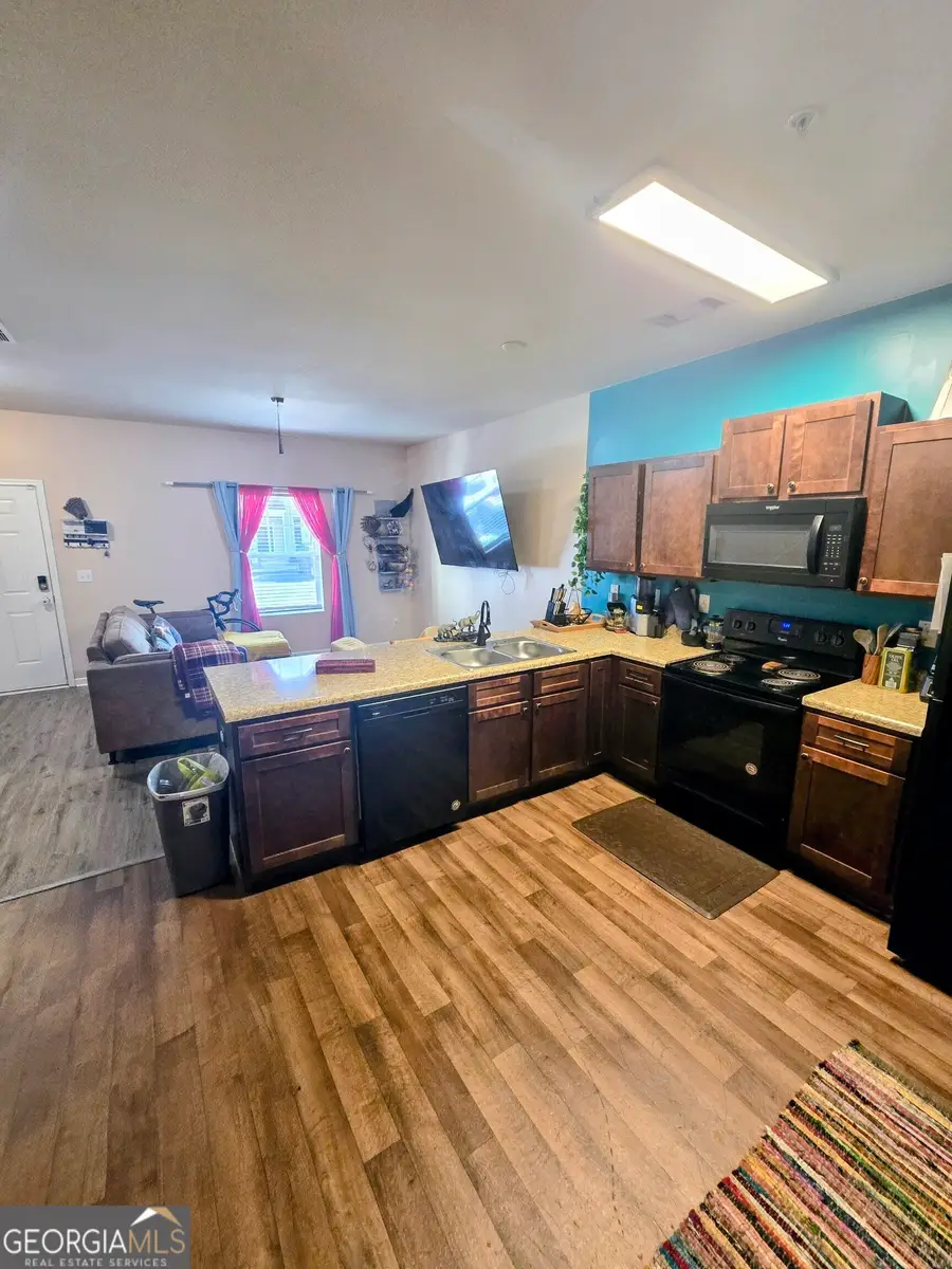 4039 Avalon Road Sw, Atlanta, GA 30331 - Image #3