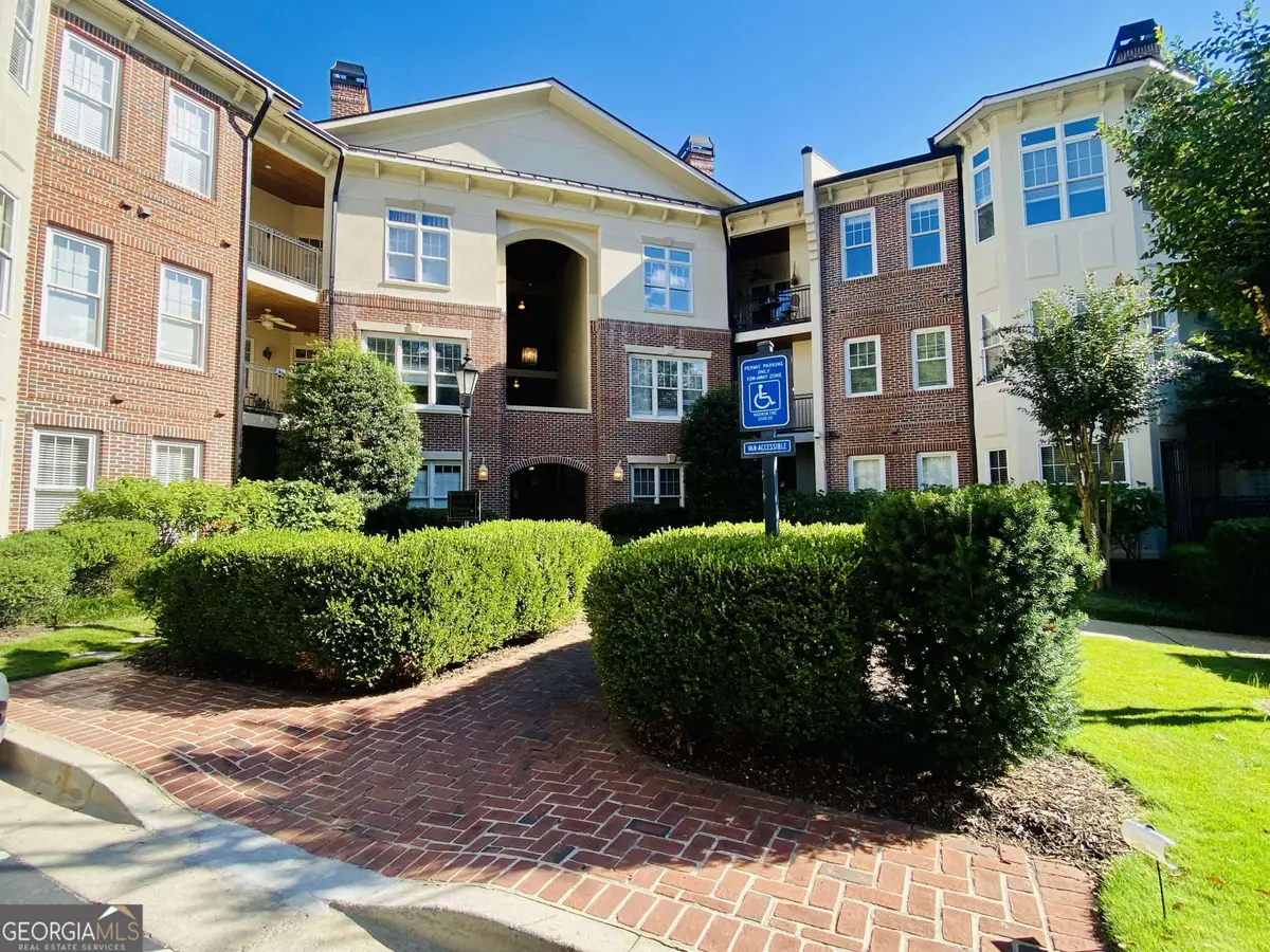 825 Highland Lane Ne #APT 1308, Atlanta, GA 30306 - Image #1