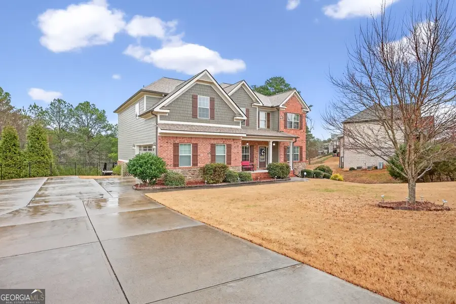 1393 Silver Thorne Court, Loganville, GA 30052 - Image #3