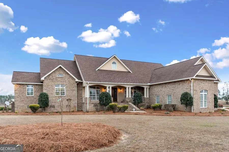 42 Claxton Road, Hazlehurst, GA 31539 - Image #2