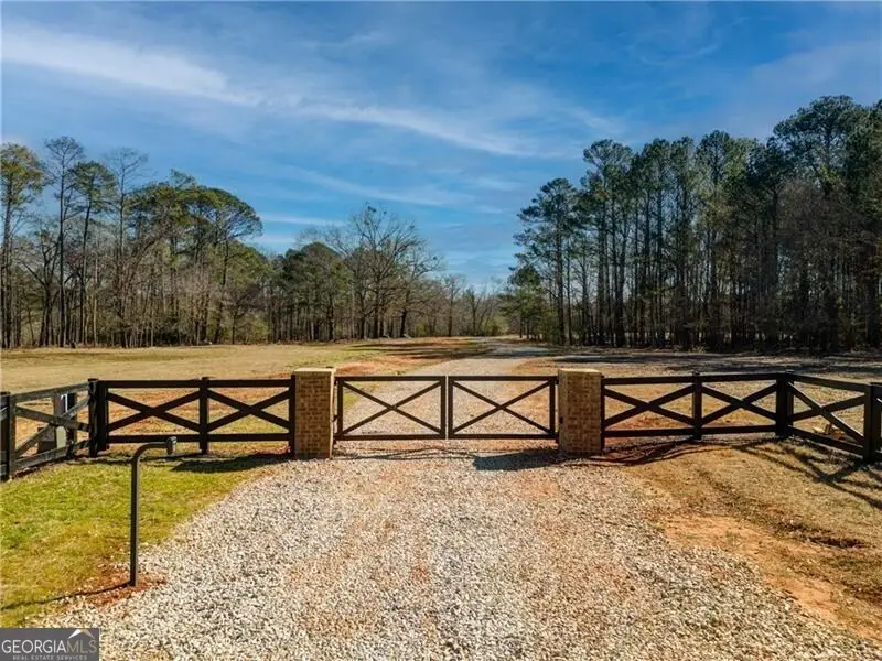 689 Moccasin Gap Road, Jackson, GA 30233 - Image #3