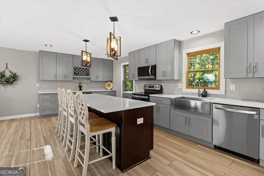 2731 Brackenwood Drive, Snellville, GA 30039 - Image #3