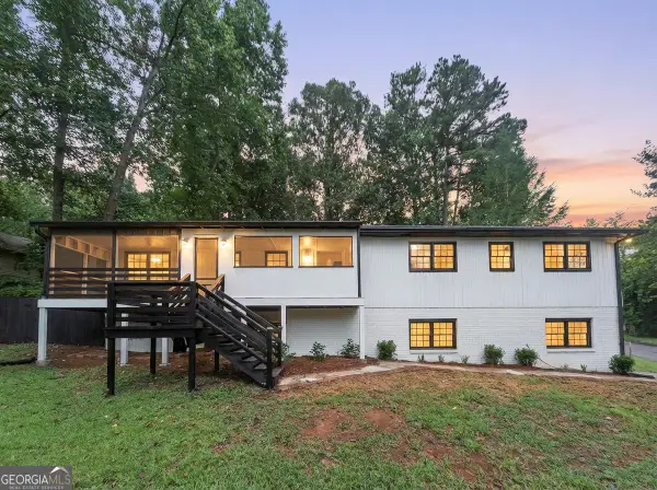 135 Golden Hills Drive, Woodstock, GA 30189