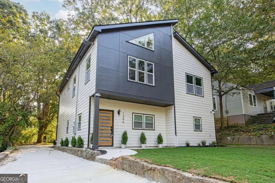 1386 Elizabeth Avenue Sw, Atlanta, GA 30310 - Image #2