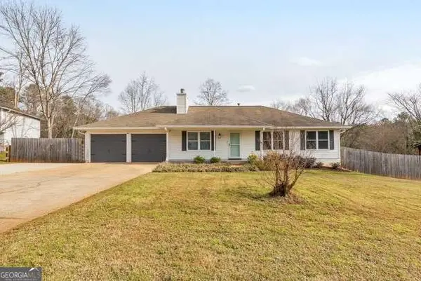 5434 Applewood Court, Acworth, GA 30102