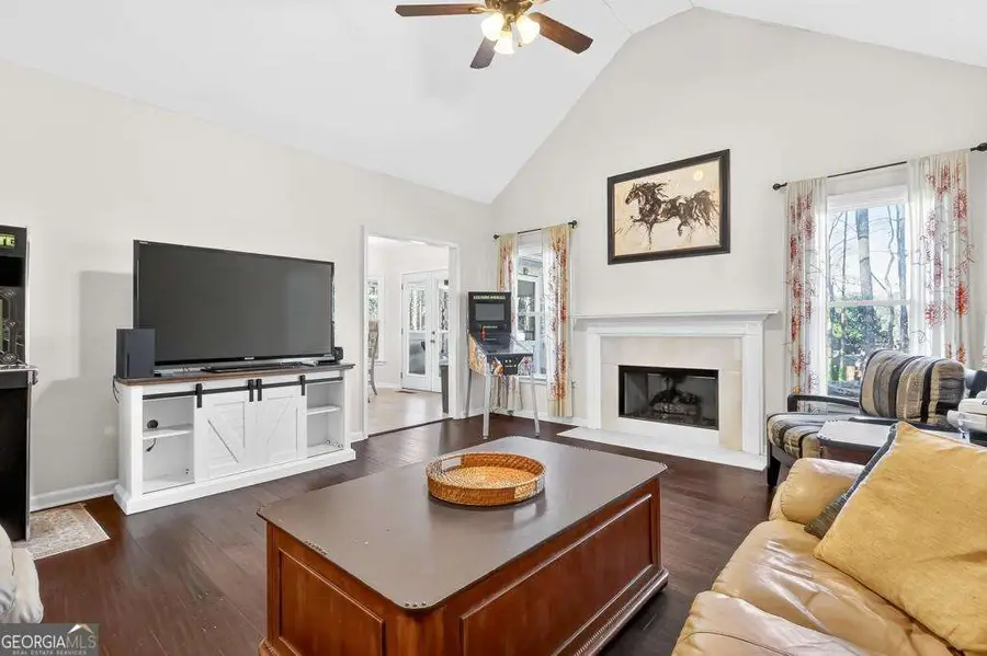 155 Clubhouse Drive Nw, Kennesaw, GA 30144 - Image #3