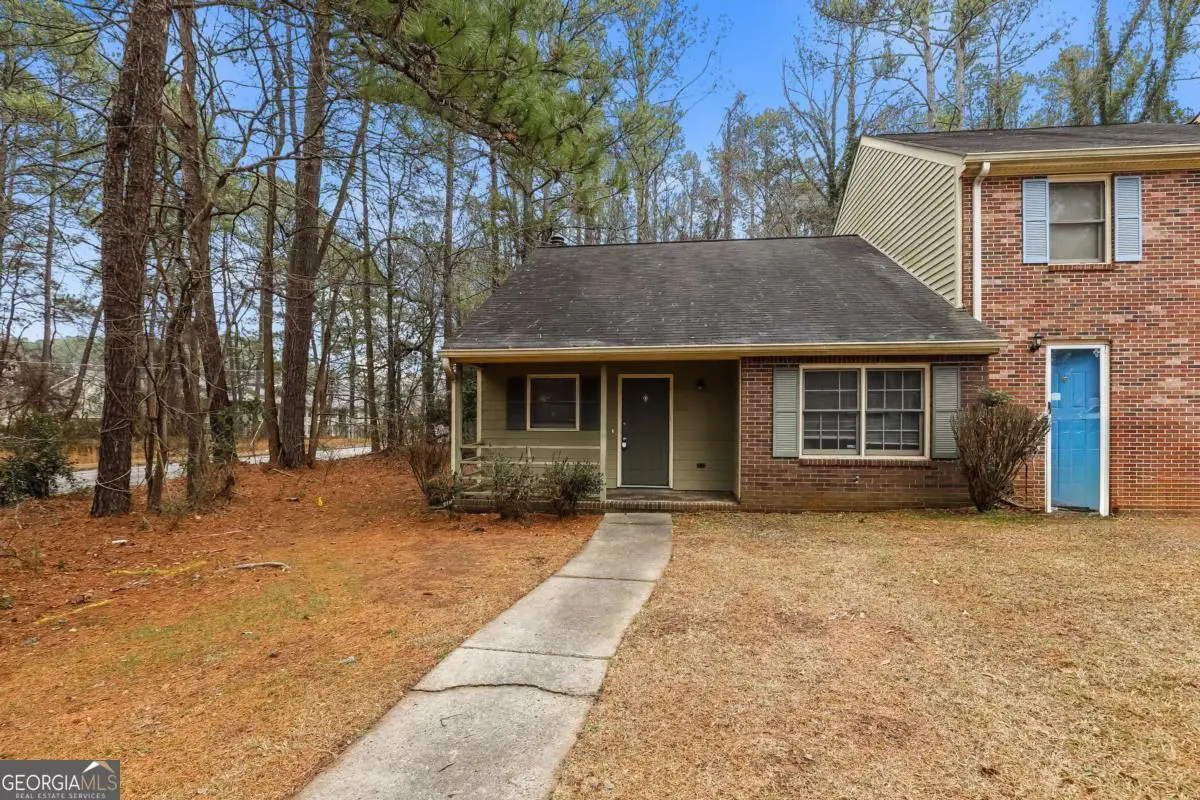 7074 Williamsburg Drive, Riverdale, GA 30274 - Image #1
