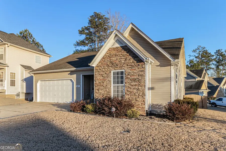 207 Providence Drive, Dallas, GA 30157 - Image #2