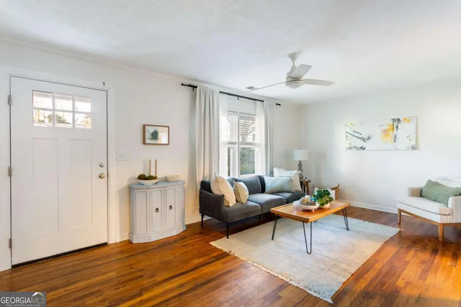 1060 Mclinden Avenue Se, Smyrna, GA 30080 - Image #2