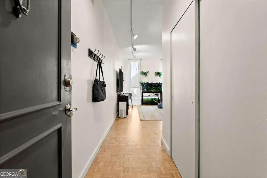 3060 Pharr Court #313, Atlanta, GA 30305 - Image #3