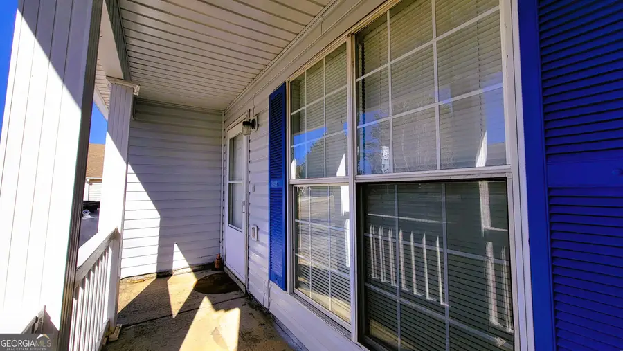 5609 Eagles Feather Lane, Riverdale, GA 30274 - Image #3