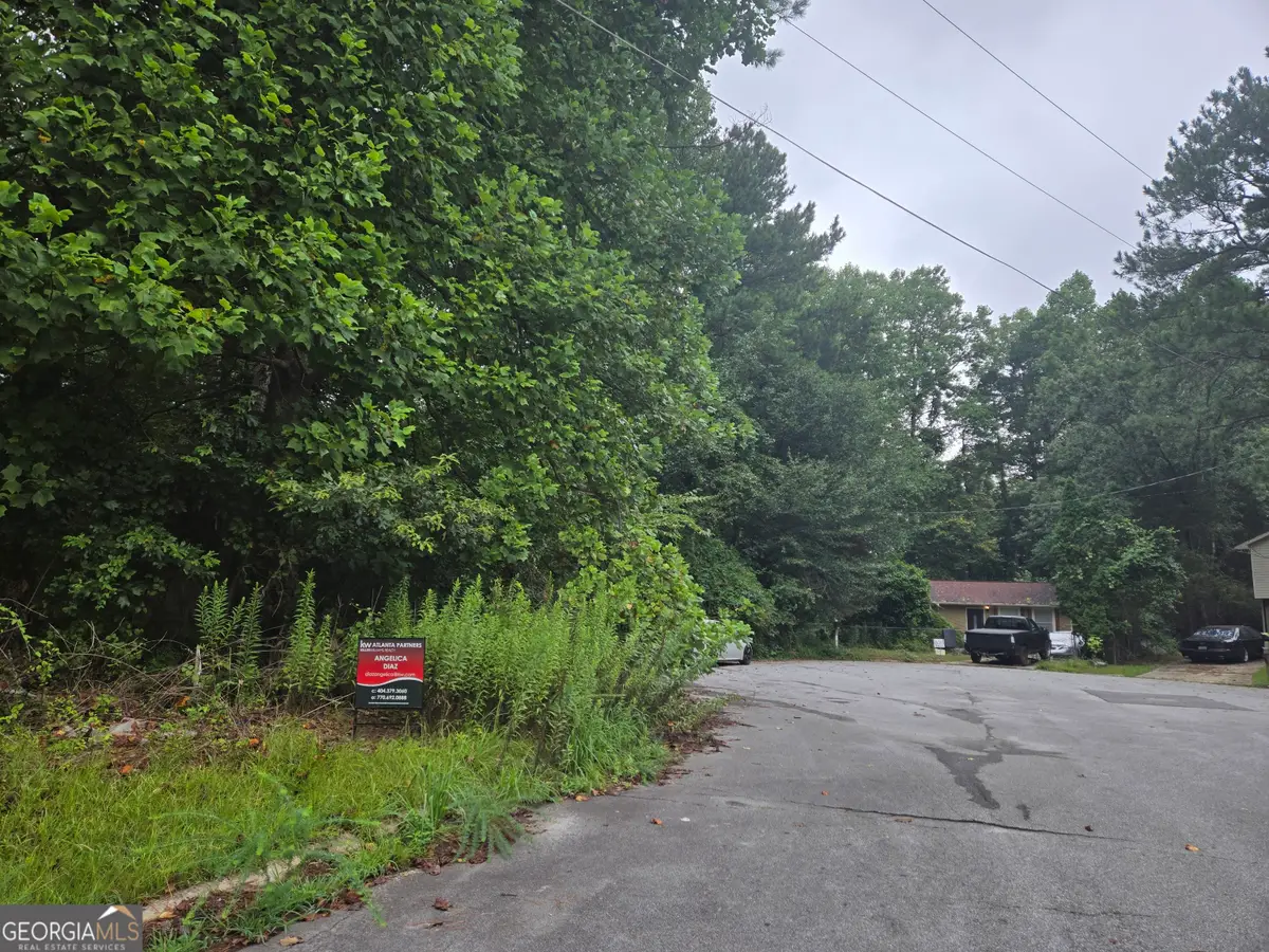 8043 Sparrow Court, Jonesboro, GA 30238 - Image #1