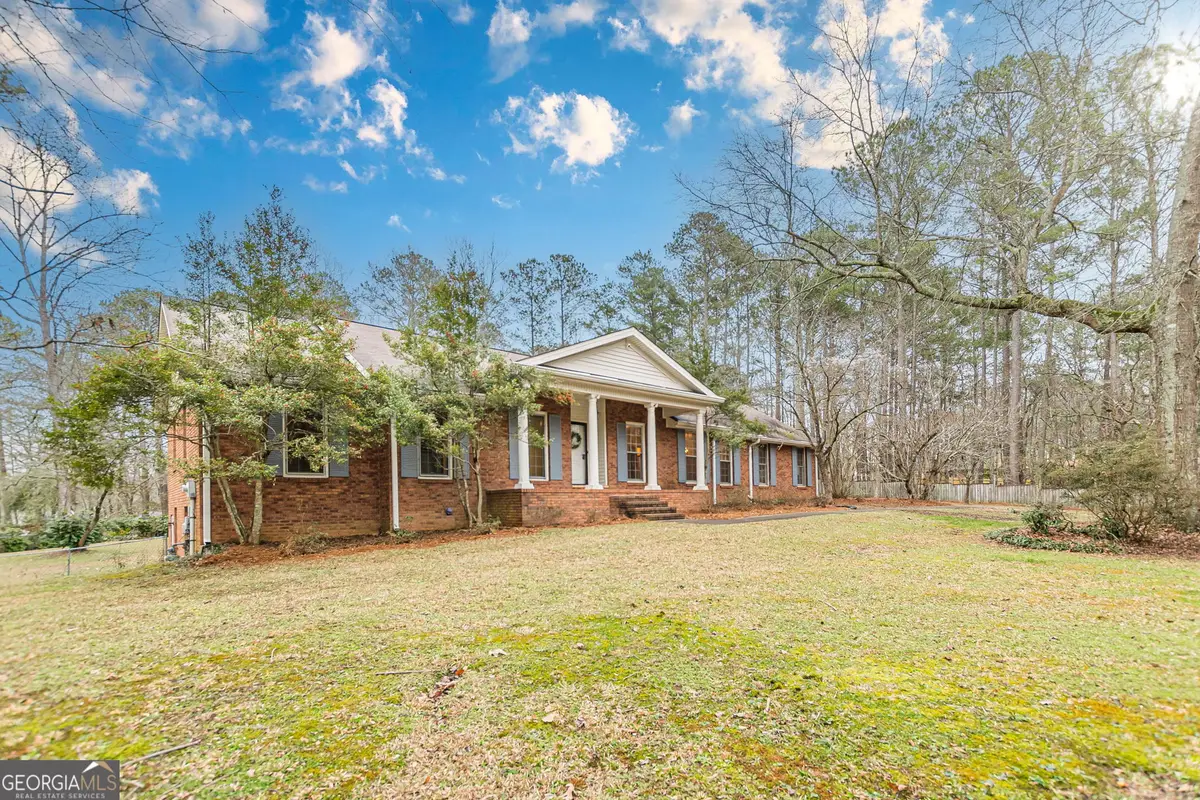 9996 Walden Drive, Jonesboro, GA 30238 - Image #1