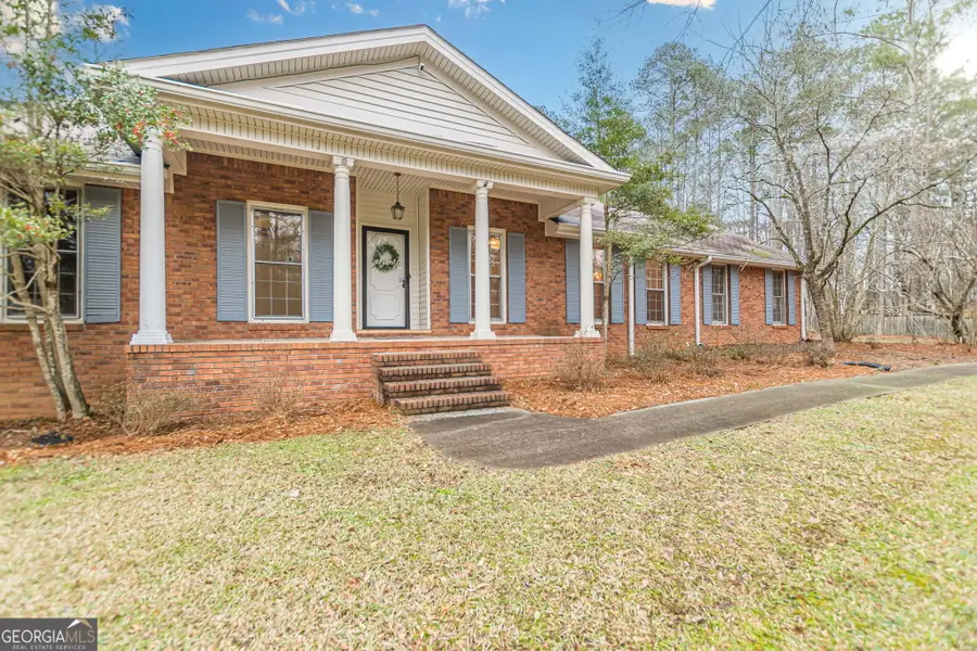 9996 Walden Drive, Jonesboro, GA 30238 - Image #2