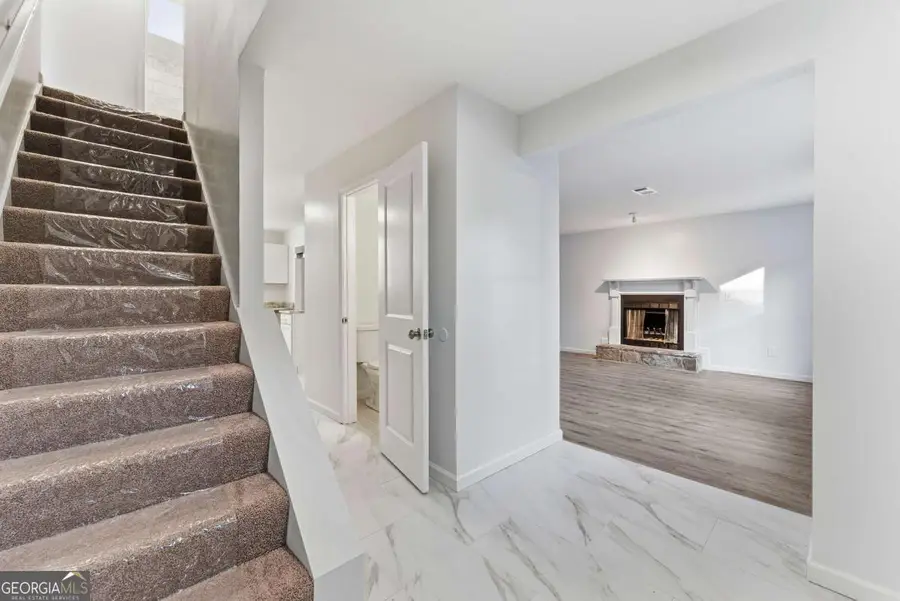 922 Fox Valley Court, Stone Mountain, GA 30088 - #3