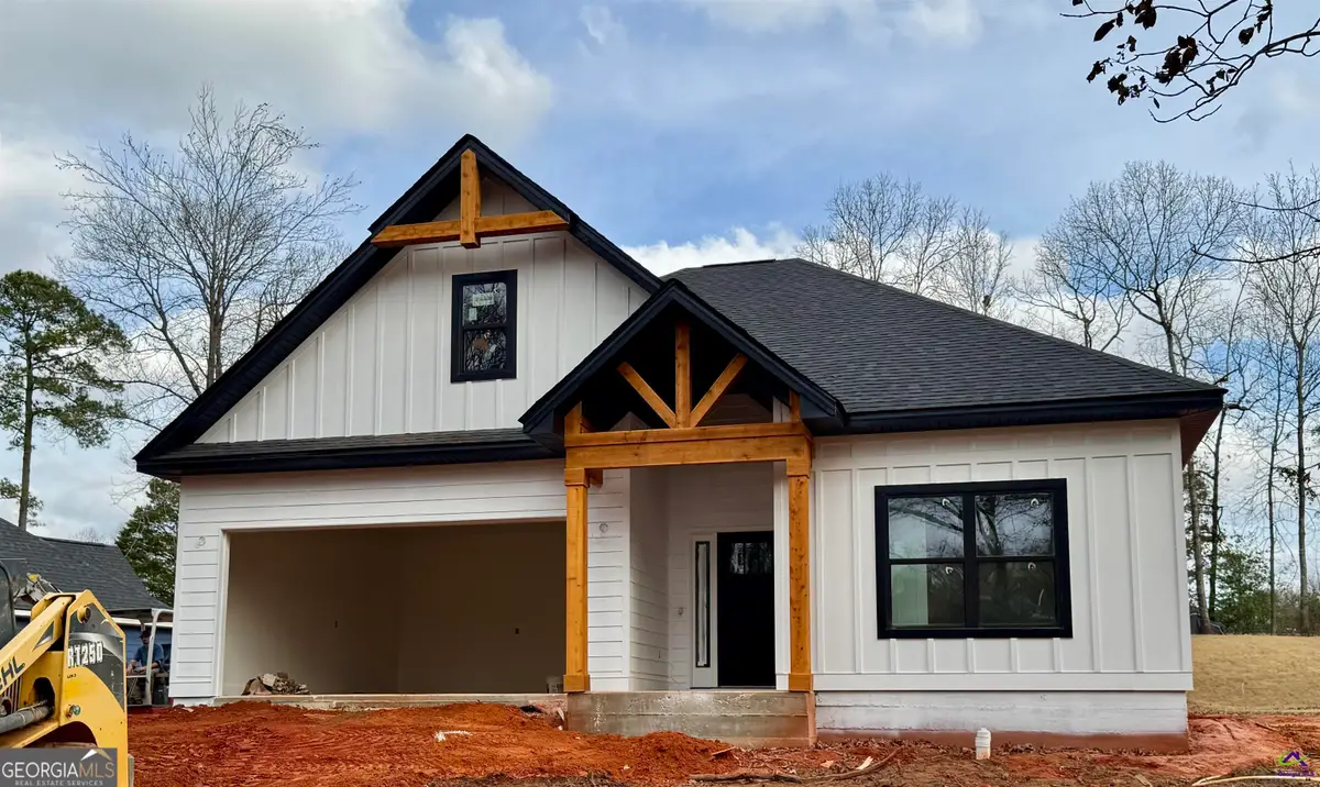 112 Friar Tuck Avenue, Warner Robins, GA 31088 - Image #1