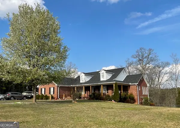 637 Lakeview Drive, Newborn, GA 30056