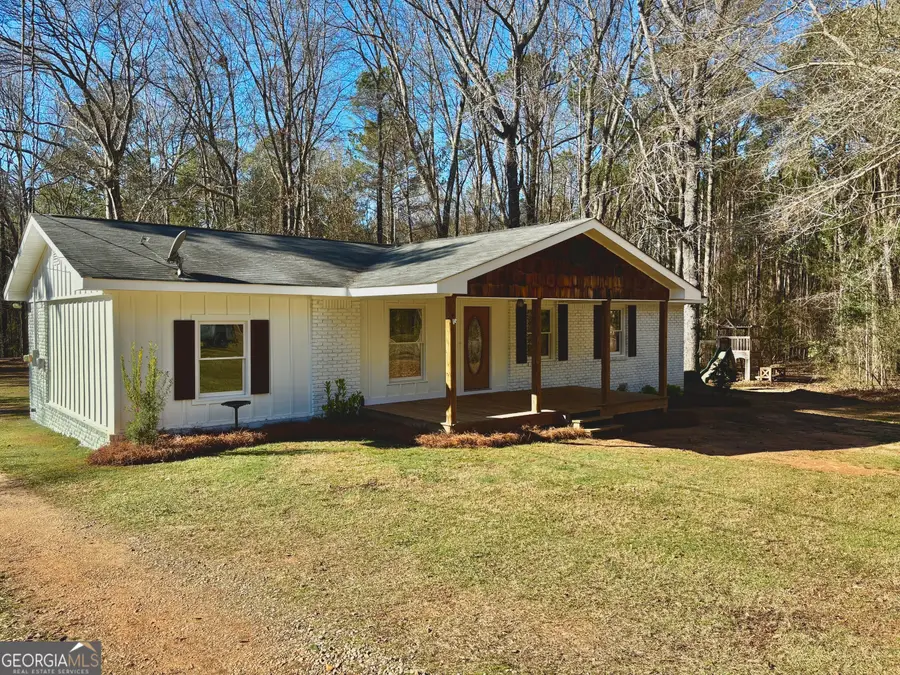 56 John Lovelace Road, Lagrange, GA 30241 - Image #2