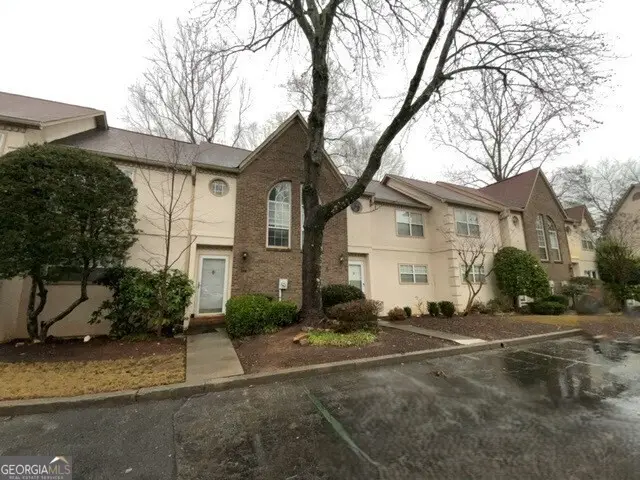 304 Bridge Lane Se, Smyrna, GA 30082 - Image #2