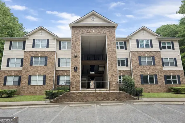 3215 Fairington Drive, Lithonia, GA 30038