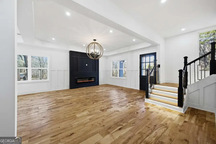 6465 Yacht Club Road, Flowery Branch, GA 30542 - Image #2