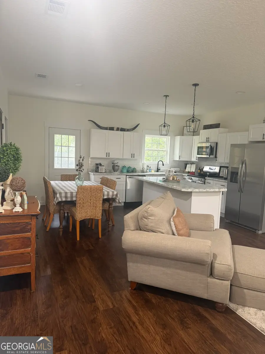 1112 Tanner Circle, Blackshear, GA 31516 - Image #3