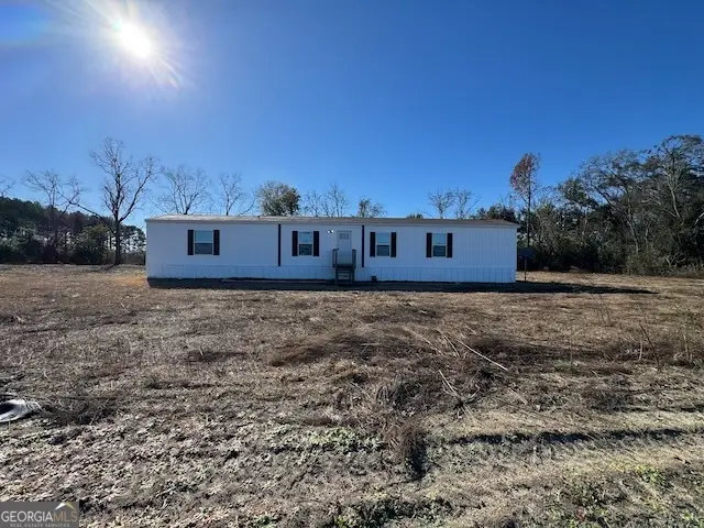 805 Smart Road, Alma, GA 31510 - Image #1