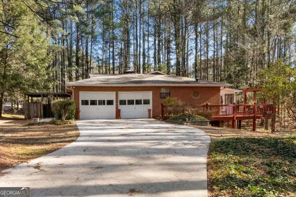4619 Knollwood Drive Nw, Acworth, GA 30101