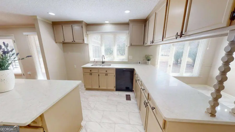 66 Springhill Drive W, Tifton, GA 31793 - Image #3