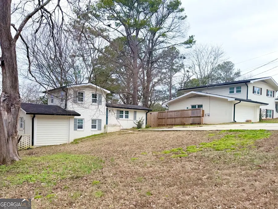 1352 N Hicks Circle Nw, Conyers, GA 30012 - Image #3