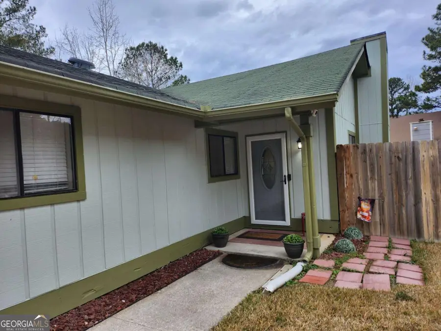 4645 Shannon Court, Union City, GA 30291 - Image #3