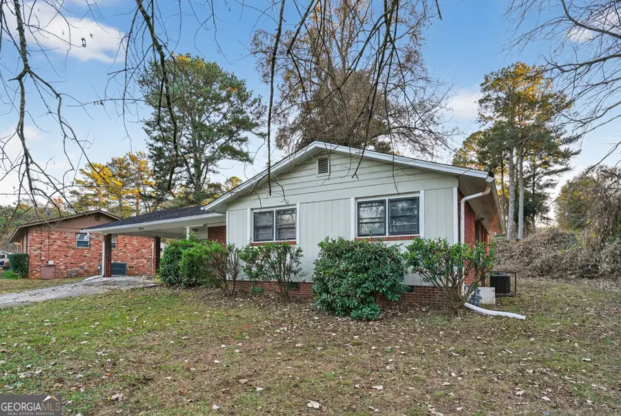 996 Forest Valley Drive Se, Atlanta, GA 30354 - Image #2