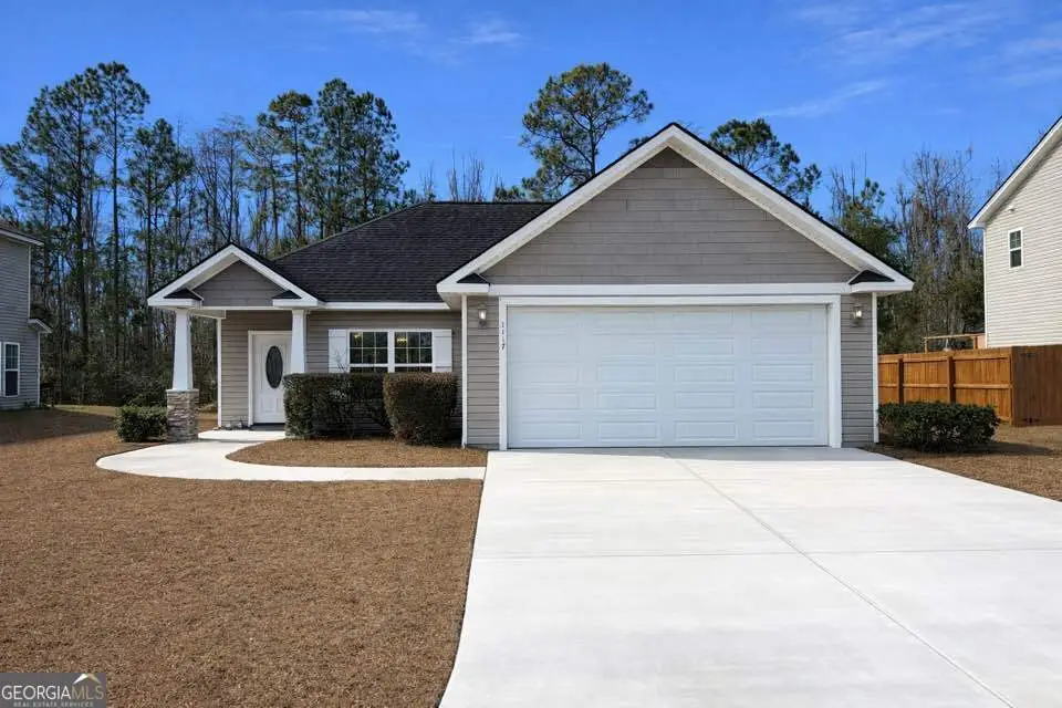 1117 Autumns Wood Circle E, Brunswick, GA 31525 - Image #1