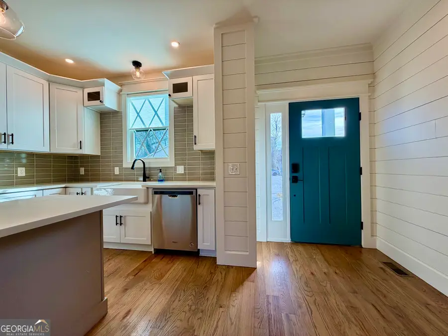 31 Cottonwood Street, Clayton, GA 30525 - Image #3