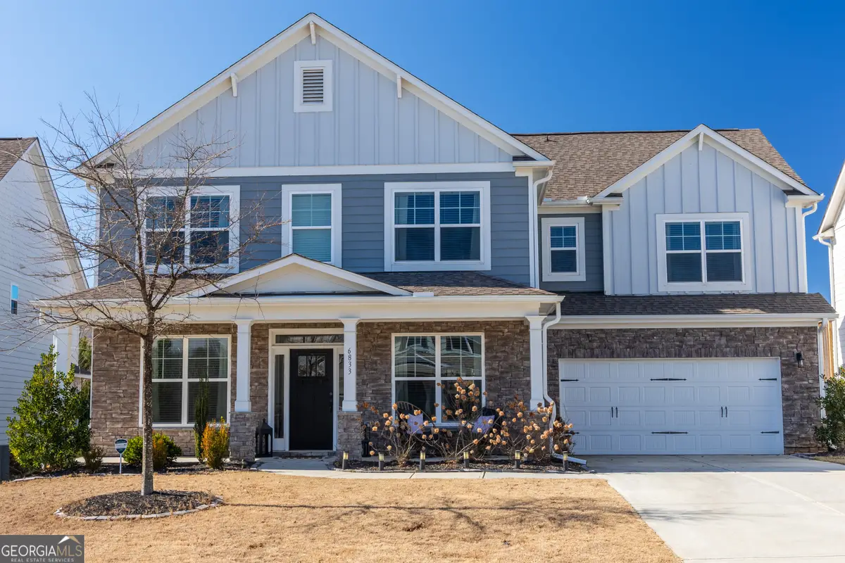 6833 Benjamin Drive, Flowery Branch, GA 30542 - Image #1