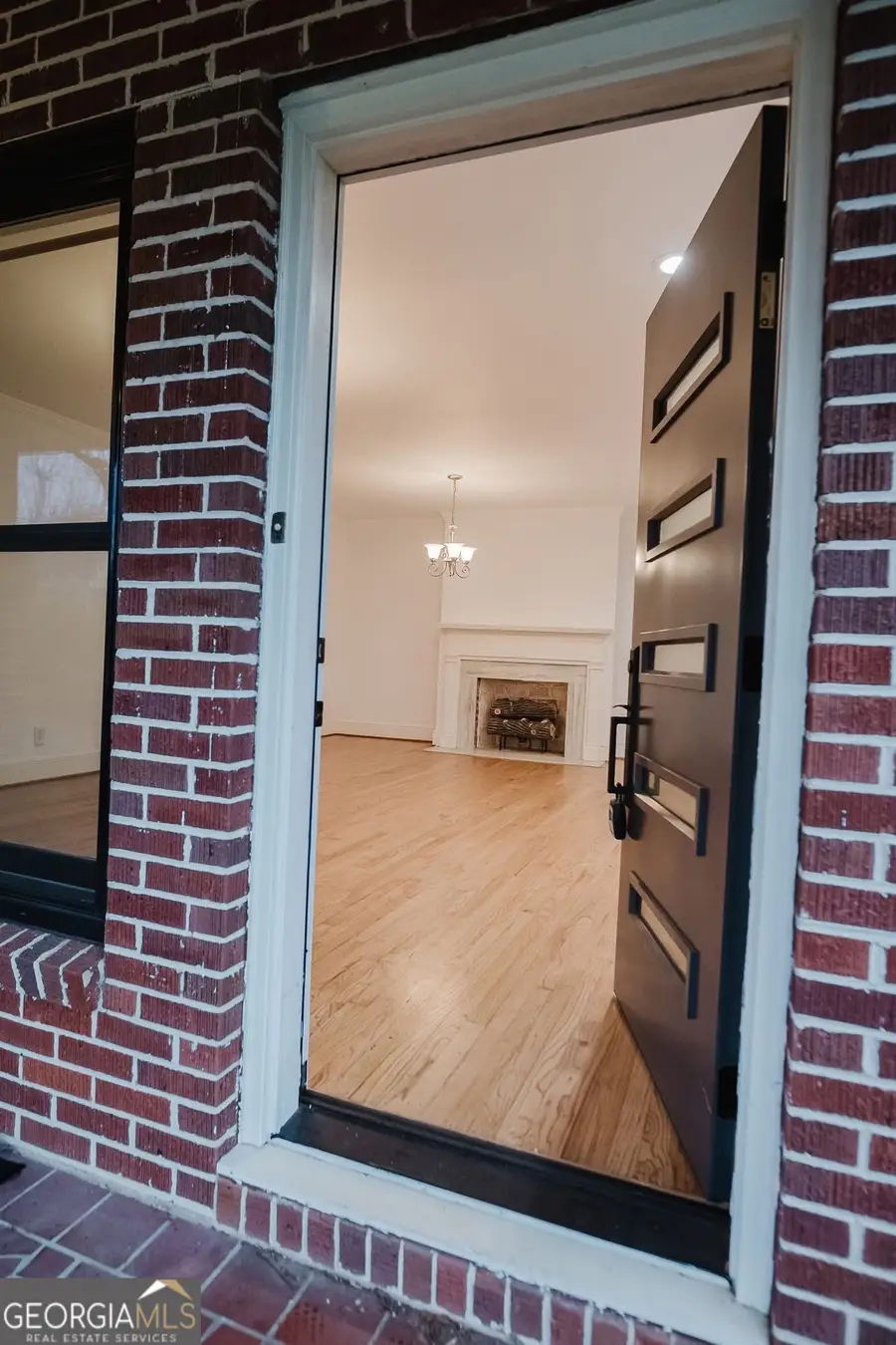 114 Stafford Avenue, Barnesville, GA 30204 - Image #3