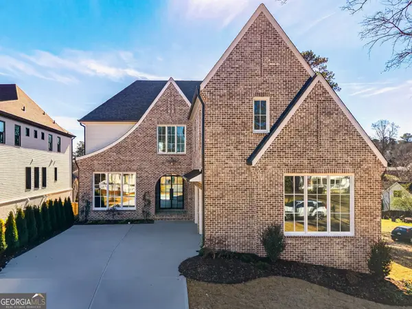 102 King Street, Roswell, GA 30075