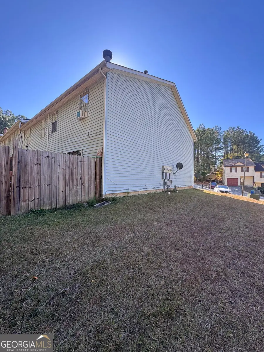 1602 Pine Tree Trail, Atlanta, GA 30349 - Image #3