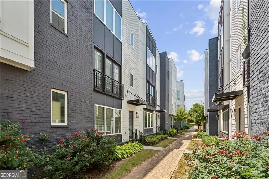 704 Banton Drive Nw, Atlanta, GA 30318 - Image #1