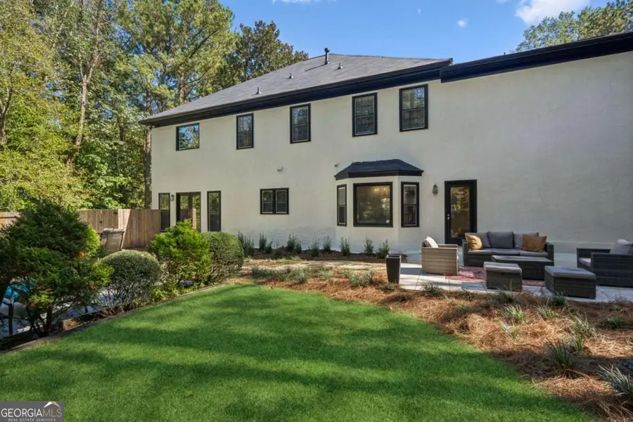 5460 E Idlewood Lane, Atlanta, GA 30327 - Image #2