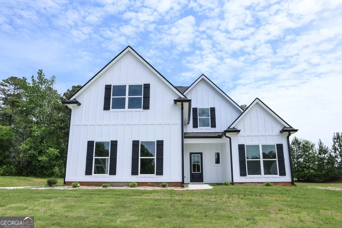 716 Riverside Estates, Lanett, AL 36863 - Image #1