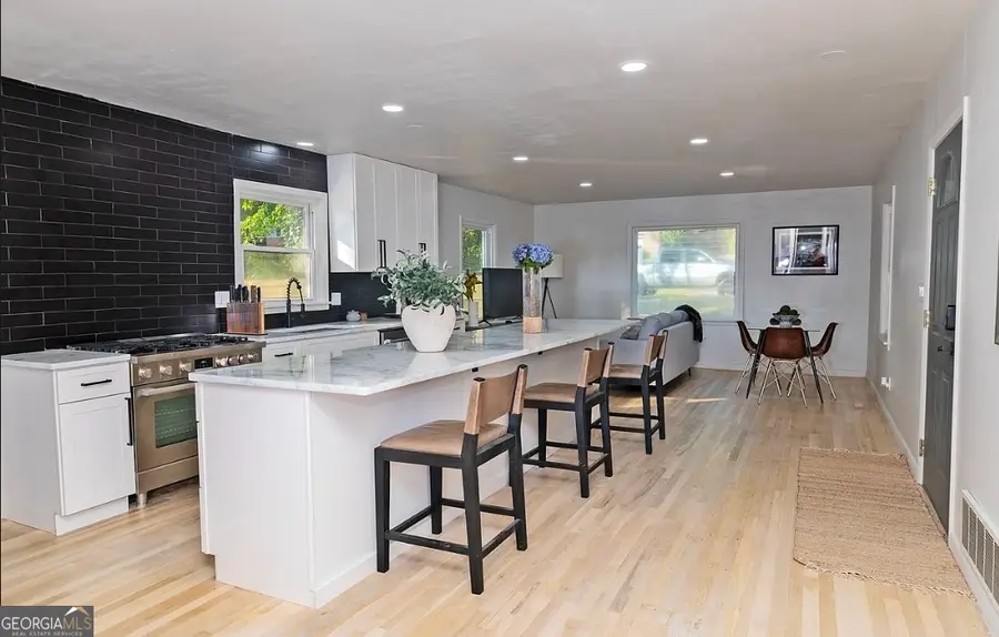 3807 Greenhill Drive, Chamblee, GA 30341 - Image #3