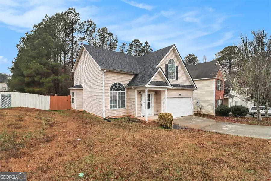 5863 Three Lakes Drive, South Fulton, GA 30349 - Image #2