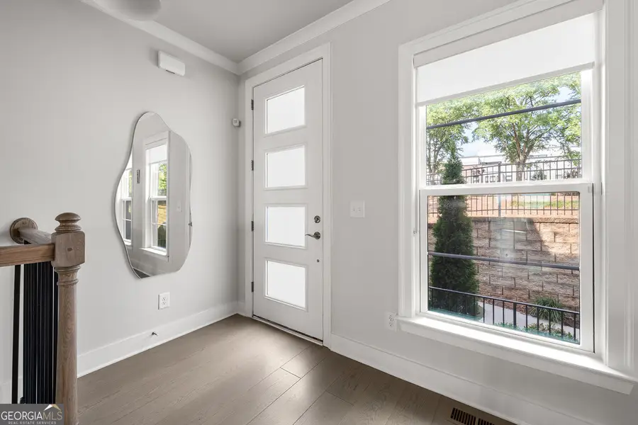 1012 Burnside Lane Nw, Atlanta, GA 30318 - Image #3