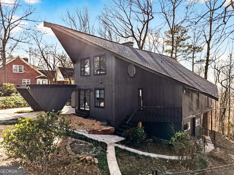 556 Embry Lane, Marietta, GA 30066 - Image #3