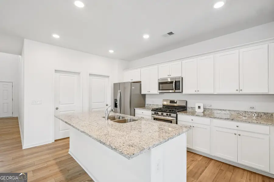 3853 Rustic Barn Way, Loganville, GA 30052 - #3