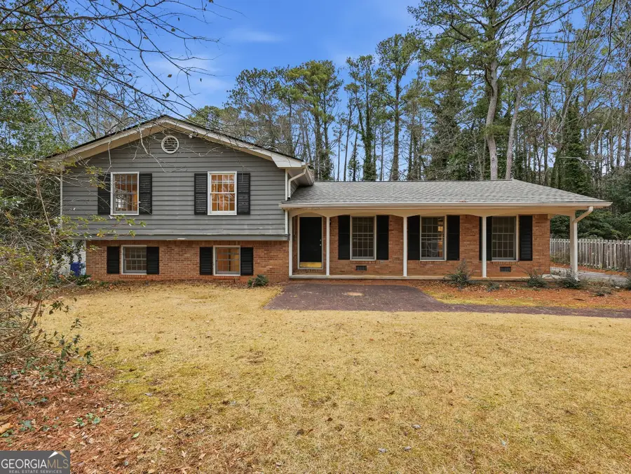4218 Durham Circle, Stone Mountain, GA 30083 - Image #2