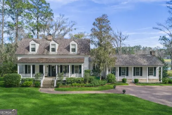 437 Belted Kingfisher Lane, Richmond Hill, GA 31324