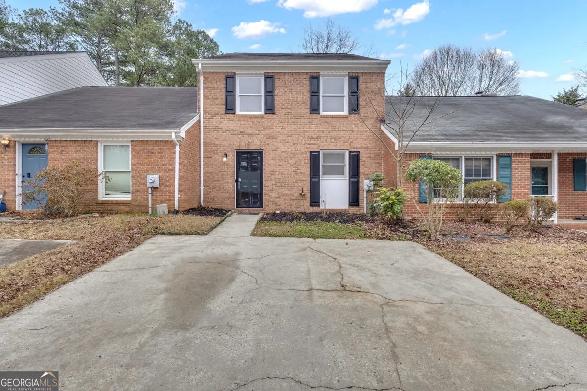 415 Williamsburg Way, Fayetteville, GA 30214 - Image #1